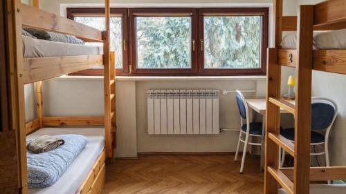 1 twin bed