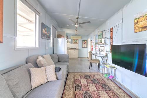 Zamenhof River Cabin - Secluded Pet & Horse-Friendly Farm Stay near Yass in Murrumbateman