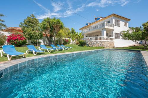 Marbella Villa - 16 Persons -