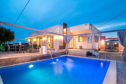 Ouranos Villa gîte à louer Nísos Chálki