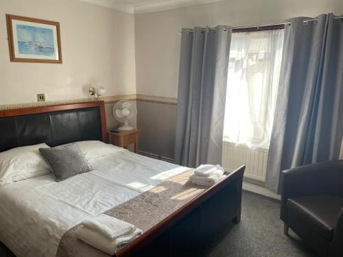 Double room, private bathroom