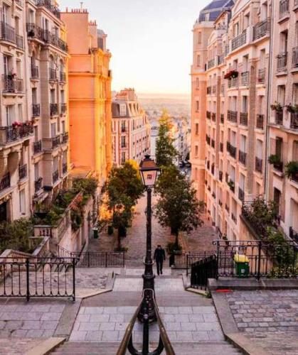 Spacious LOFT with SPA - 4BR 8P - Montmartre in Montmartre