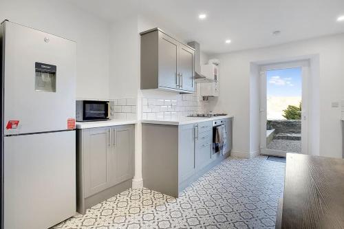 Dean St Retreat - Cosy Urban Escape, Sleeps 5 in Hexham
