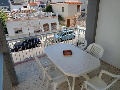 Edificio Atlantic Solo Familias Serviplaya - image 2