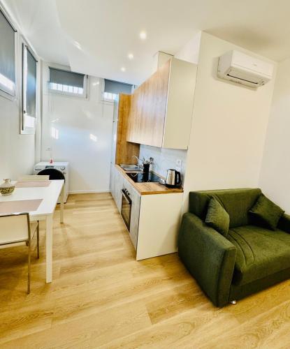 Kitchen, Appartamento accogliente per soggiorni brevi, Ozzano dell'Emilia in Ozzano dell' Emilia