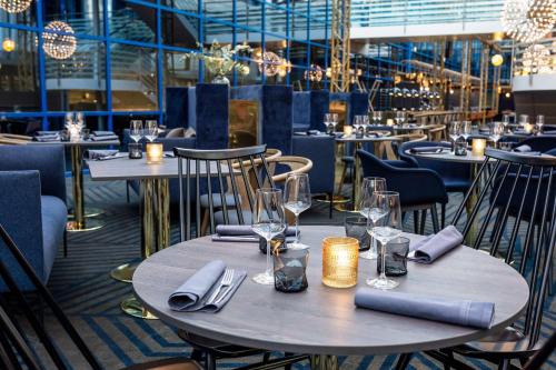 Restaurant, Scandic Helsinki Airport in Helsinki-Vantaa Airport