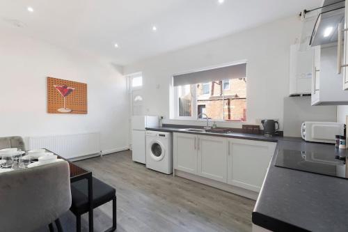 Charming 3BR in Blyth in Blyth