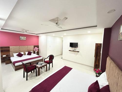 Hotel Exotica Haridwar  in Motichur