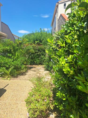 Appartement RDC proche Mer