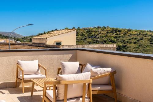 Casa Verga con Terrazza by Wonderful Italy
