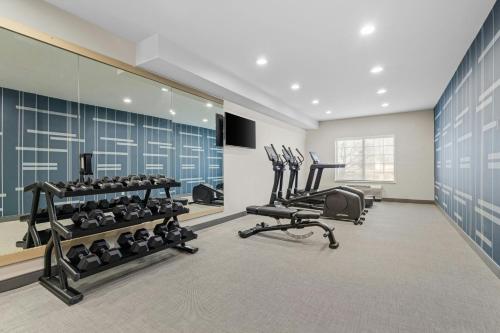 Country Inn & Suites by Radisson Manteno IL - image 38
