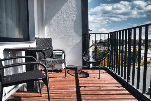 Modern Central Riga Apartment with Balcony, Gym, Parking & AC, Riga (fotografie 9)