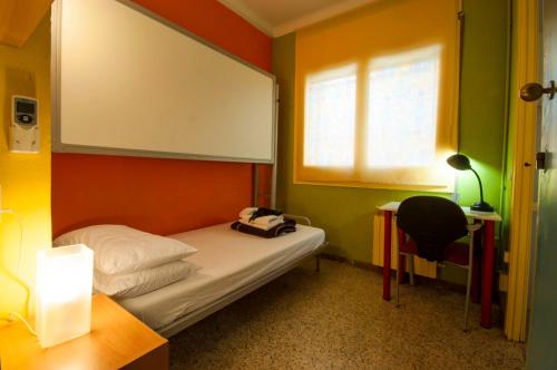 Residencia Albergue Studio - image 6