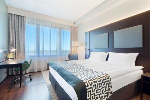 Holiday Inn Helsinki West - Ruoholahti by IHG, Helsinki