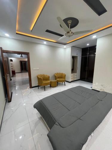 Guest House near islamabad airport - image 30