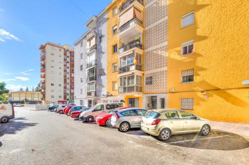Beautiful 2 bedroom apartment in Los Boliches - image 2