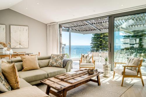 4 Bed Coastal Retreat W Pool Views Llandudno Sands - image 13