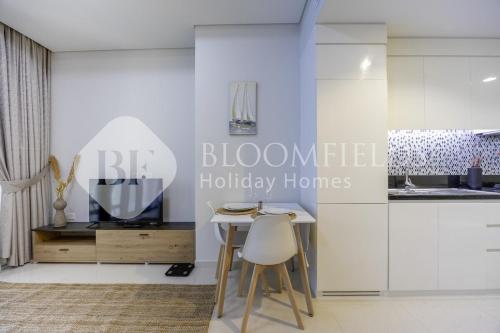 Magnificent Studio Aykon City in Jumeirah