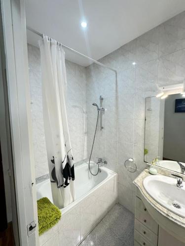 Habitaciones Gran Via 3