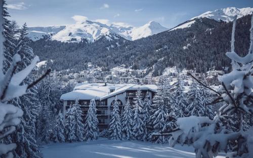 Vista exterior, Hotel Waldhuus Davos in Davos