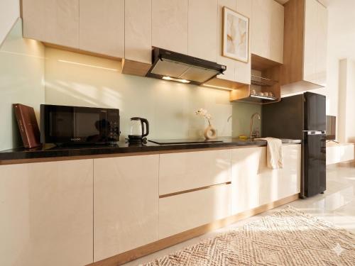 Kitchen, Sunrise Riverside by Tam House with Gym and Pool in Phuoc Kien