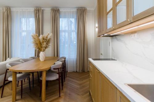 Spacious 2 bedroom apartment, Central Riga in Észak-Riga