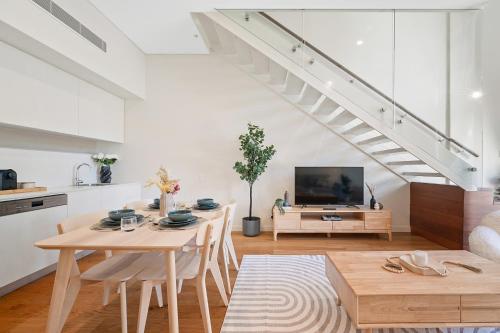 Elegant Loft Living w Soaring Ceilings – khách sạn tại Ryde