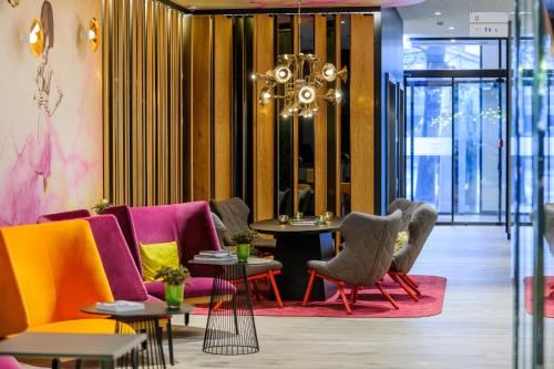 85167307 MERCURE Hotel Berlin Wittenbergplatz