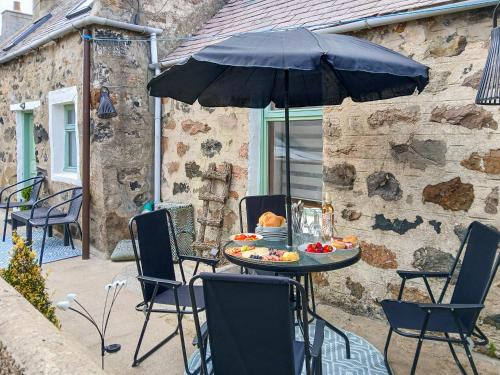 Зовнішній вигляд готелю, Puffin Cottage in Coombs