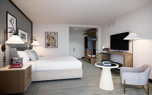 Beacon Hotel & Corporate Quarters - Tap to explore photos