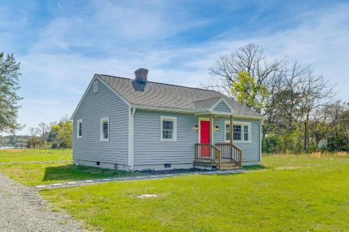 . Peek-A-Boo Water Views! Port Haywood Home w/ Yard