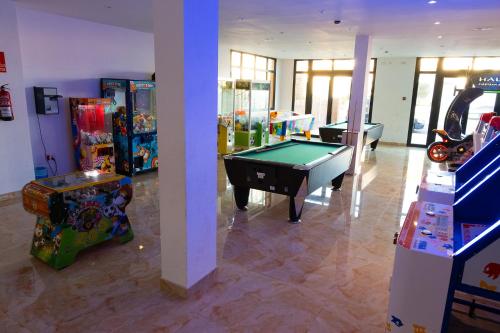 Grand Muthu Golf Plaza Hotel - image 18