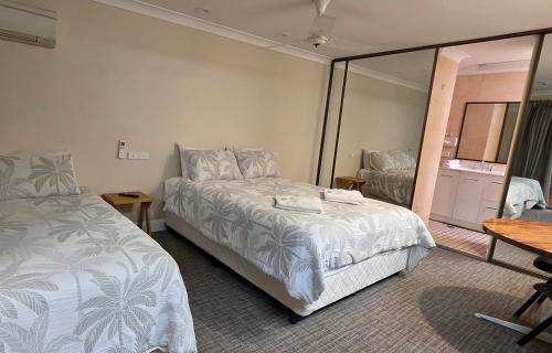 Sisleys Motel - Lismore