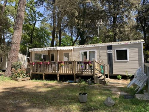 Bungalow convivial à Saint-Brevin-les-Pins avec piscine - 32 m² - Location saisonnière - Saint-Brevin-les-Pins