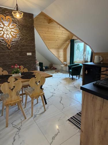 Widokowy Apartament - Pokoje Gościnne (Widokowy Apartament - Pokoje Goscinne) in Banska Wyzna