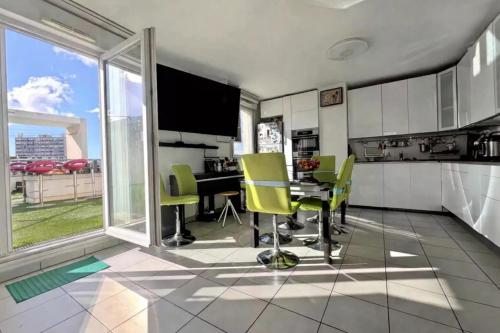 Penthouse Toit Terrasse 80M2 Vue Mer in Le Merlan
