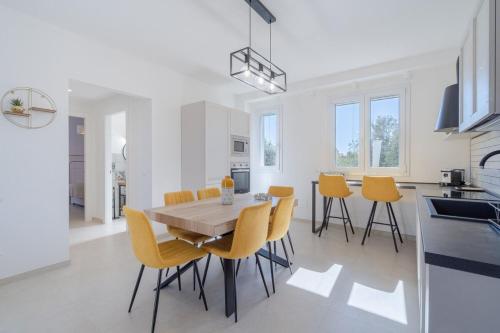2 bedrooms, 2 beds