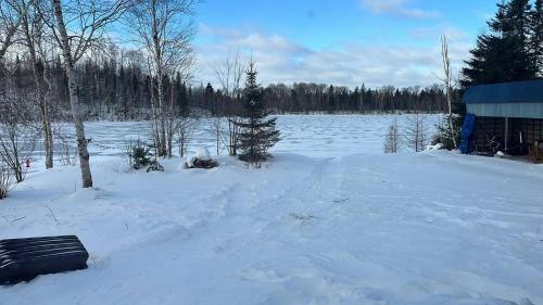 Havre du Lac Montagnais in Saint-Fulgence (QC)