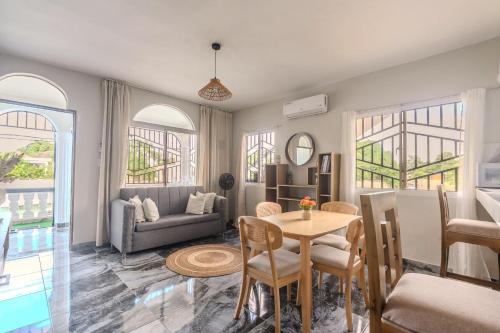 Oz Residence Beach Two-Bedroom Apartment & Free Parking – khách sạn tại Boca Chica
