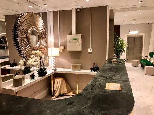 Létesítmények, The Mount Rooms near Cardiffi repülőtér