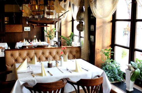 ห้องอาหาร, Gasthaus Zur Fahre in ไกรฟวาลด์