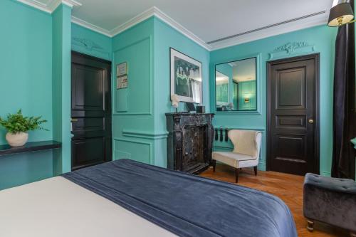 The Corner Townhouse - image 43