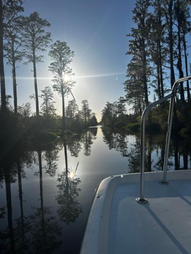 Okefenokee Pastimes Cabins and Campground in Folkstona (GA)
