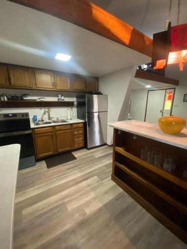 Riverfront - Cozy Loft Cottage - main image