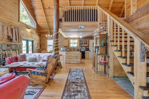 Fish & Float at Natural Springs! Log Cabin in Bell in Bell (FL)