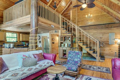 Fish & Float at Natural Springs! Log Cabin in Bell in Bell (FL)