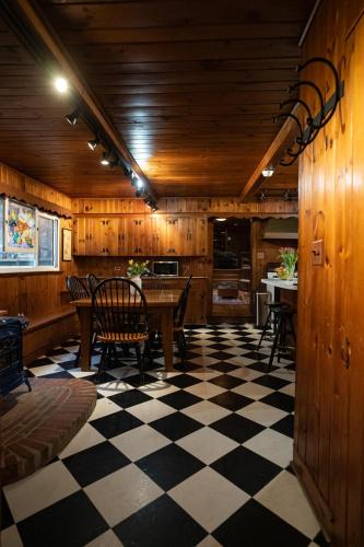 Lake Wallenpaupack The Garden Suite at Twin Oaks - image 7
