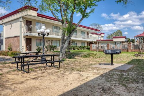 Best Western Winners Circle - image 22