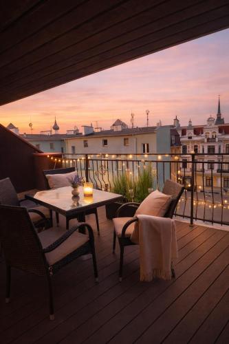 Skats, Plac 14- Apartamenty i pokoje w centrum in Svinoujscije