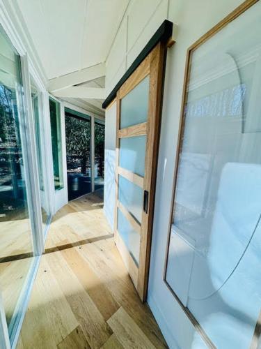 The Enchanted Nook- Romantic Retreat in Hillsville (VA)